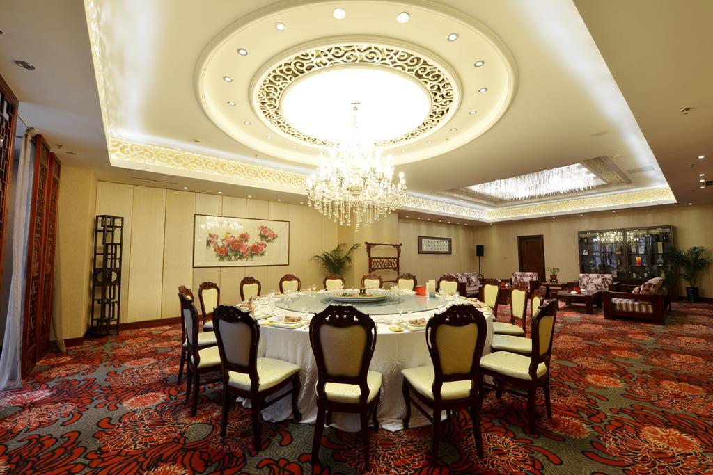 The Royal Fortune Hotel Shenyang Exterior foto